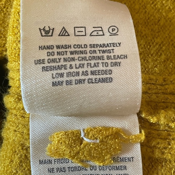 Anthropologie sweater - Picture 3 of 8